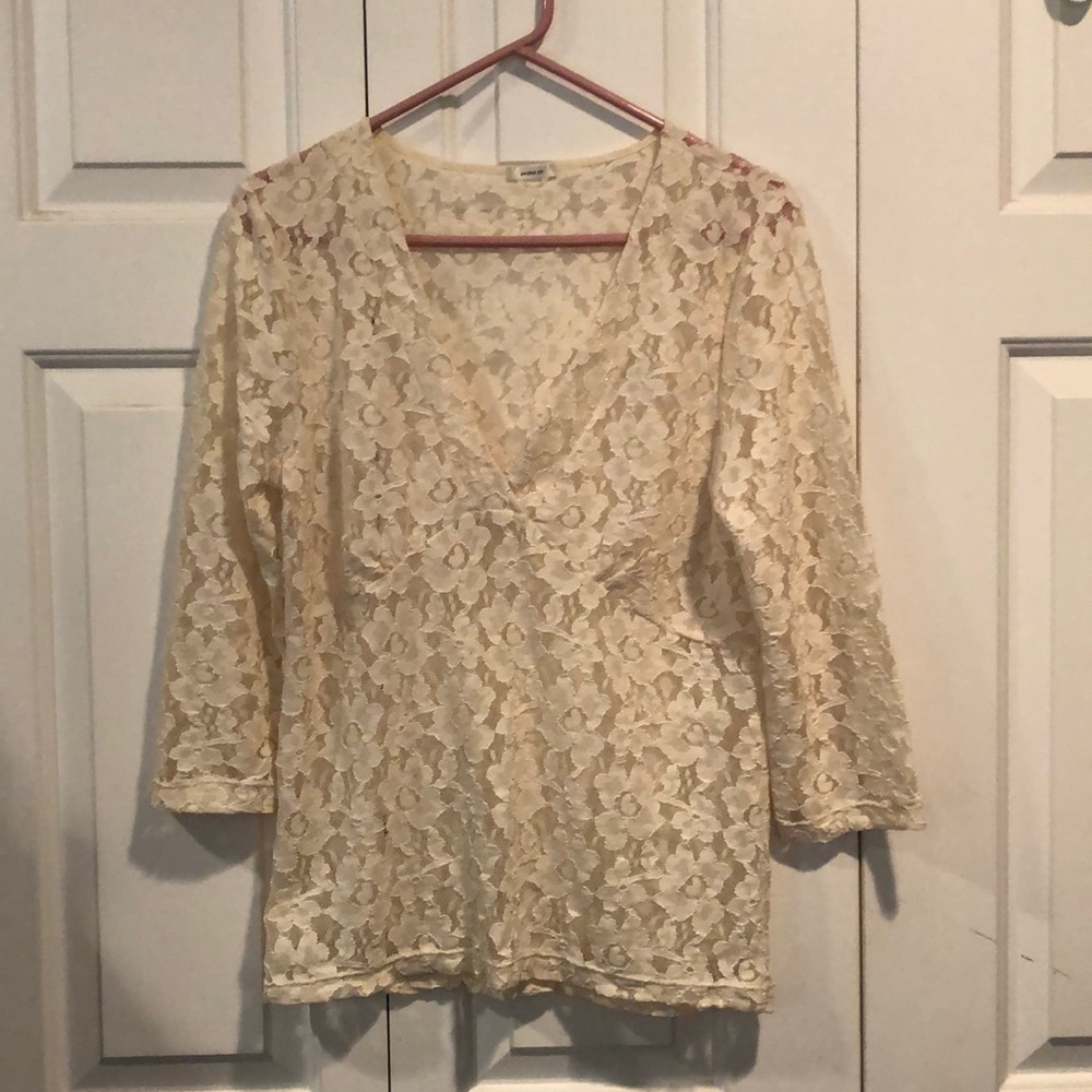 Old Navy Perfect Fit ivory lace top